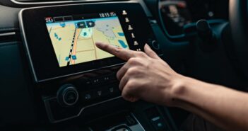 Navigation beenden: ganz einfach die Navigation abschalten (Foto: Adobe Stock- oatawa)